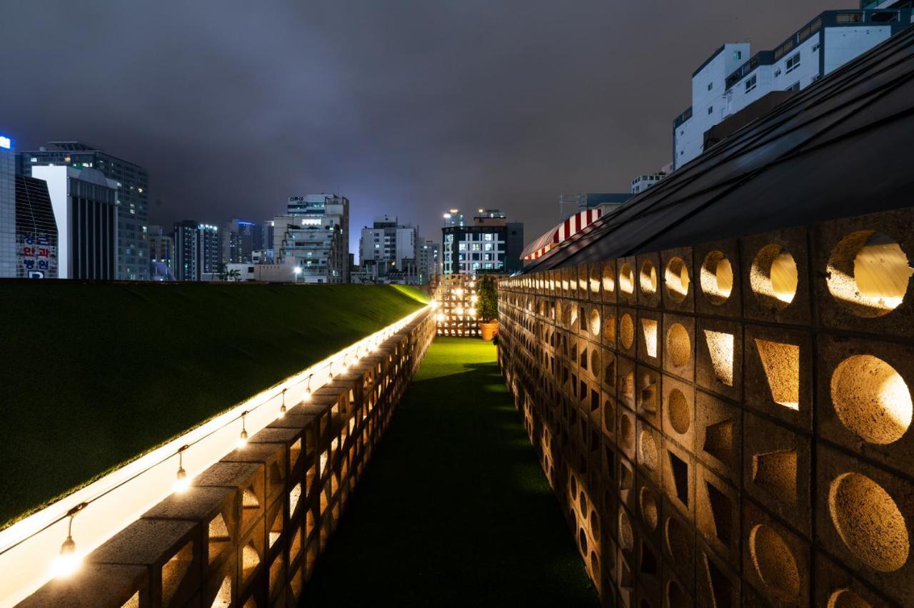 Lala Vianco Business Hotel Busan Exterior photo